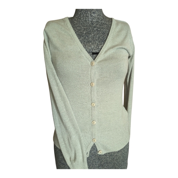 Tex Woman Light Gray V-Neck Cardigan Sweater Size XS - Picture 8 of 12